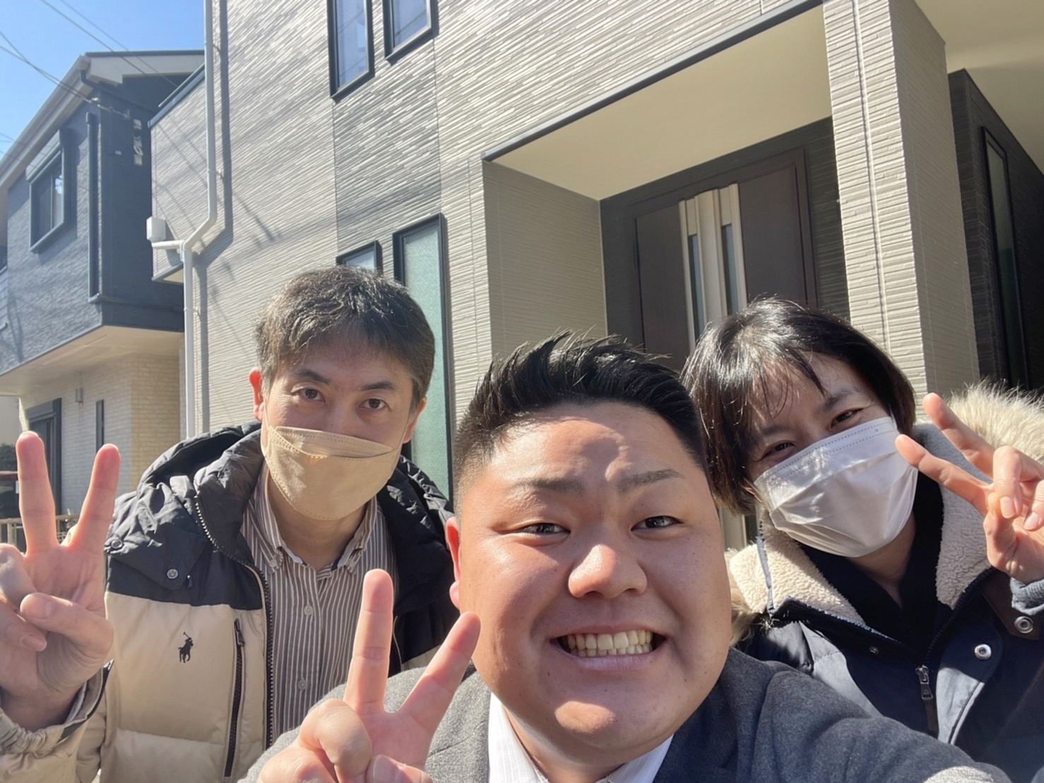 親切でLineのレスが早かったです。貫禄があって新卒には見えませんでした。